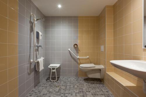 Hotel de Nantes Saint Herblain - image 4