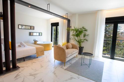 Deluxe Double Room with Spa Bath  image 4
