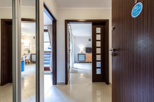 Deluxe Apartment image 3