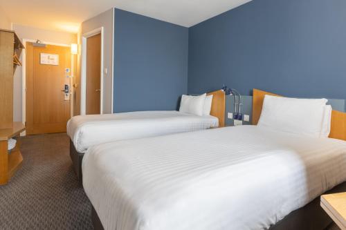 Holiday Inn Express Aberdeen City Centre an IHG Hotel - image 14