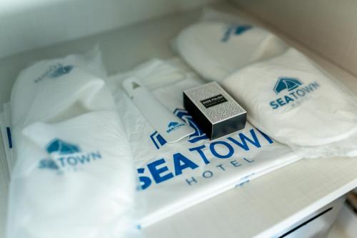 SeaTown Hotel - image 12