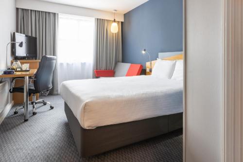 Holiday Inn Express Aberdeen City Centre an IHG Hotel - main image