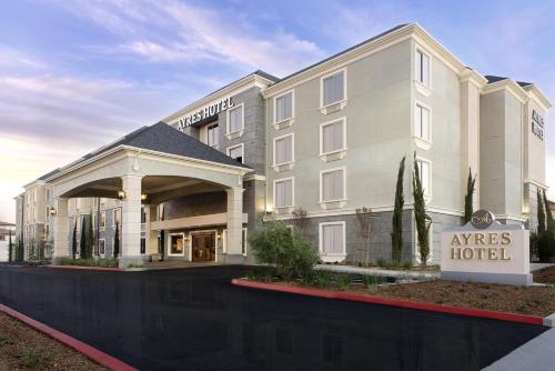 Accommodation in Fountain Valley