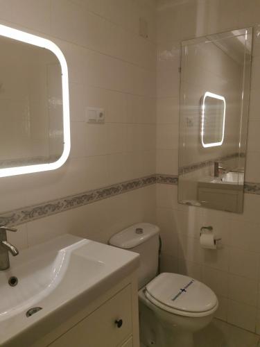 Holiday Home image 8