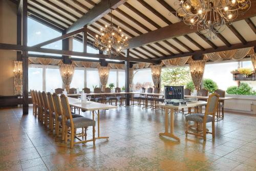 商務中心, 佐姆維根斯汀酒店 (Hotel Zum weißen Stein) in 科爾臣/基格