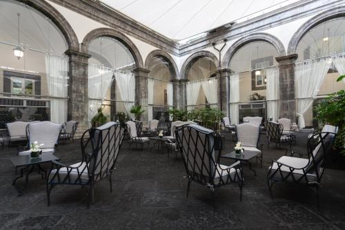 Palazzo Caracciolo Napoli MGallery by Sofitel