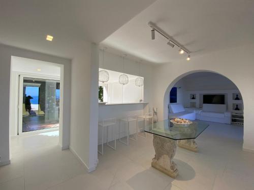 Villa Elena Ischia - Tap to explore photos