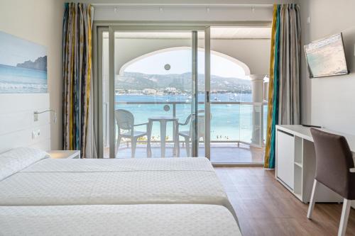 room detail thumbnail 0