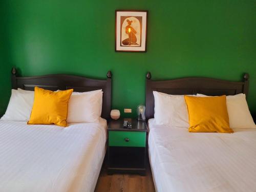 Standard Quadruple Room