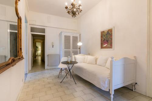 GuestHost - Teatro Massimo Bright and Cozy Apartment, Palermo (Foto 5)