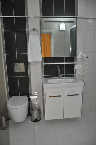Hotel Iscen - image 14