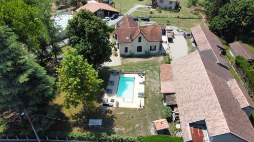 Chambres d´hotes VILLA CAPSYLVAINE in Lucmau