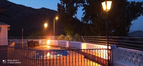 Úszómedence, Las Escuelas del Ayer Vivienda Turística de Alojamiento Rural (Las Escuelas del Ayer Vivienda Turistica de Alojamiento Rural) in Albanchez de Mágina