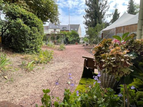 Maison Stout - image 9