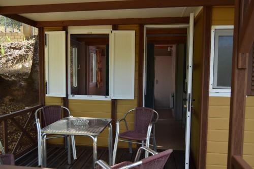 Erkély/terasz, Bungalows, Camping Vega de Francia in Sotoserrano