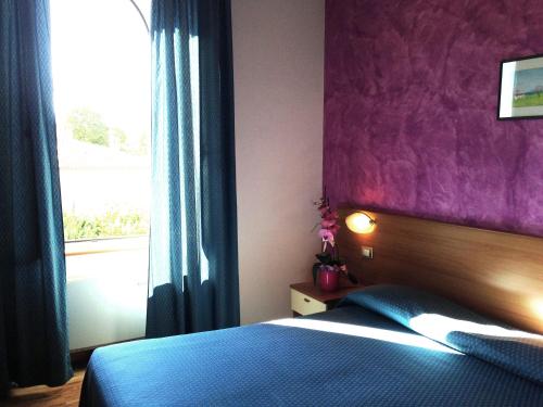 Hotel 2000 - image 4