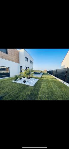 Magnifique villa avec jaccuzi photo 3