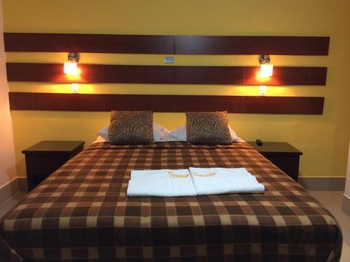 1 queen bed