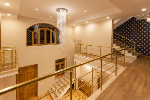 المرافق, GRAF Kazbegi in كازبيجي