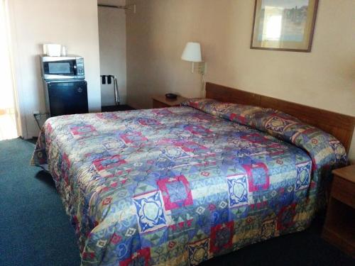 Economy Inn Safford