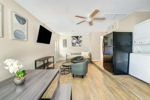Quiet Location Duplex House - Minutes Away from Everything - Winter Park, Florida in Orlando, USA