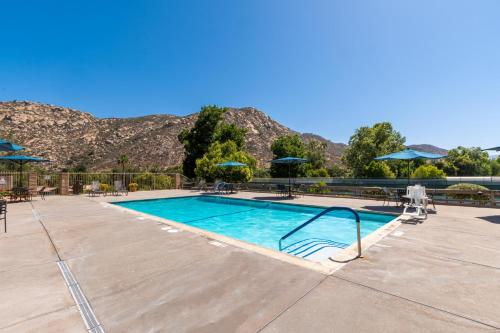 Ramona Hotels