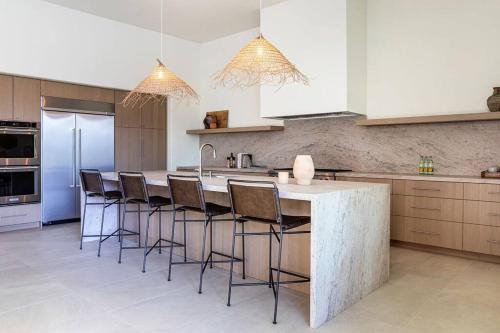 Casa Agave - Chic Adobe-Style Desert Retreat #068410 5BR