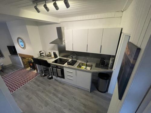 Two Bed Holiday Home In Conwy - Conwy
