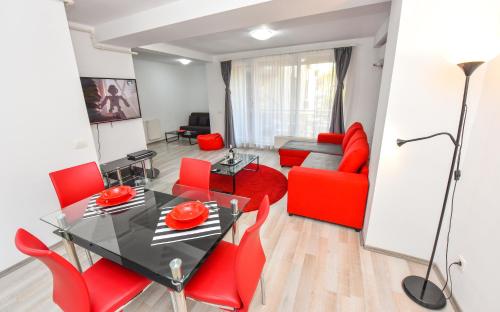 Pierre Cardin Deluxe Apartment With Terrace by Magniflex - image 11