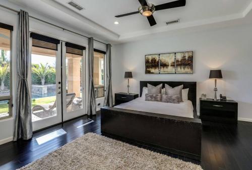 Royale - Entertain in Style - Pool, Spa, Games - Professionally Managed in Indio, USA