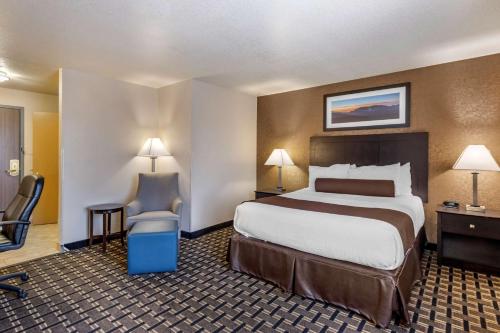 1 queen bed