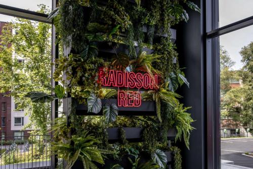 Radisson RED Oslo Okern