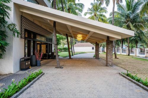 Silver Waves Resort & Spa - Daman – Daman, MS