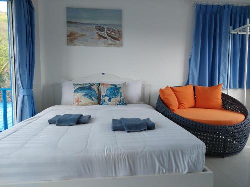 Blue sky Koh larn Resort – Koh Lan, DC