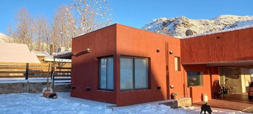 Base Manzano in ตูนูยาน