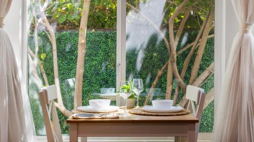 Newly Remodeled Beautiful 2BR Flat in Atwater Village in Glendale, USA