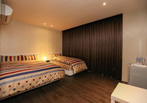 Rhythm羅東夜市節奏平價雙人房/步行可到夜市及車站/如需選房型請務必先詢問 - Yilan Rhythm羅東夜市節奏平價雙人房/步行可到夜市及車站/如需選房型請務必先詢問 - Yilan