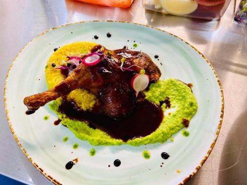 Masonic Hotel Waitara in Waitara