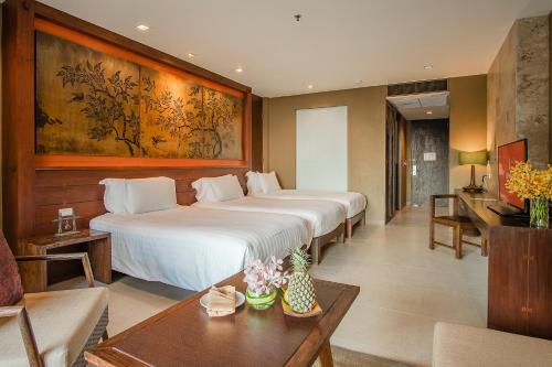 Sunsuri Phuket Hotel (SHA Plus+) in Nai Harn Beach
