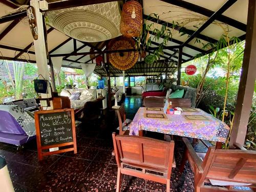 Sabai Sabai Beach Bungalows in Koh Phayam (Ranong)