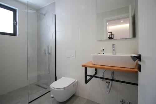 Hotel Qurku 2 - City Center – Saranda, OR