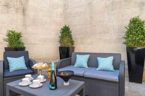 Bath Circle - image 2