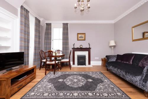 JOIVY Cozy Apt near Edinburgh Castle, Edimburgo (foto 6)