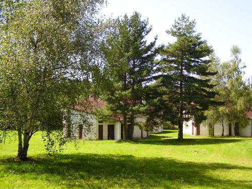 Maison de 2 chambres avec jardin amenage et wifi a La Chapelle Geneste - Location saisonnière - La Chapelle-Geneste