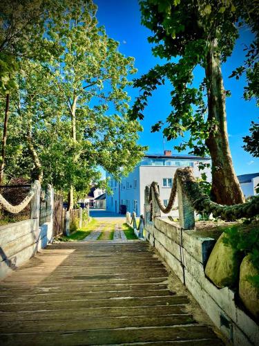 ZAMEK NA PIASKU ZAMEK NA PIASKU