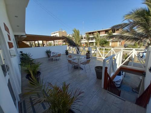 Balcony/terrace, Hostal Los Frayles in Paracas