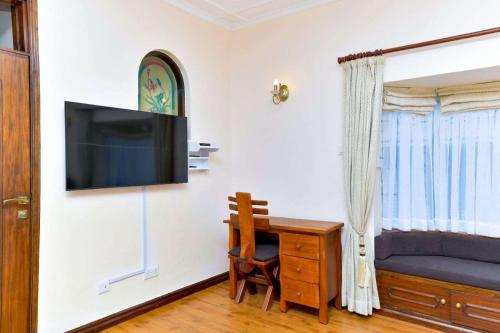 The Premier Suites The Premier Suites