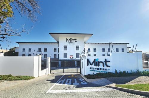 MINT Express Melrose View - Johannesburg