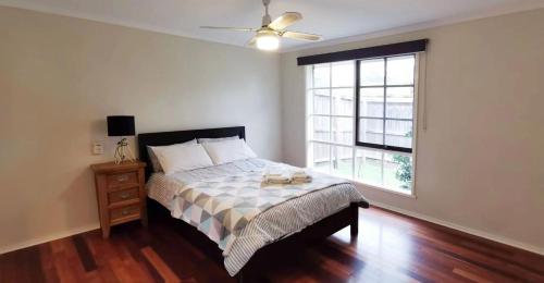 Spacious and cozy home next to Glen Waverley in Wantirna