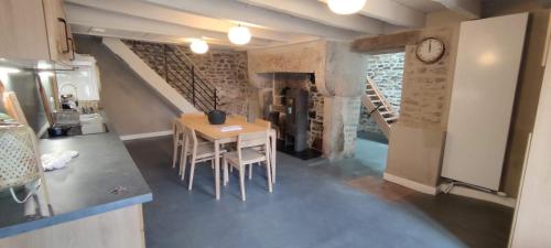 Le Pas du Loup in Peyrat-le-Chateau